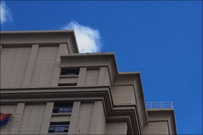 סʦ